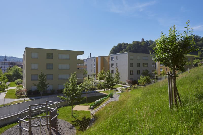 Appartamento luminoso 3.5 locali con balcone e bella vista a Gränichen (3)