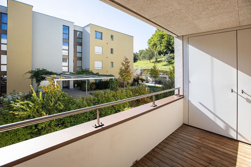 Appartamento luminoso 3.5 locali con balcone e bella vista a Gränichen (9)