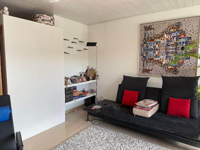 Appartamento moderno 3 locali con balcone a Wettingen (2)