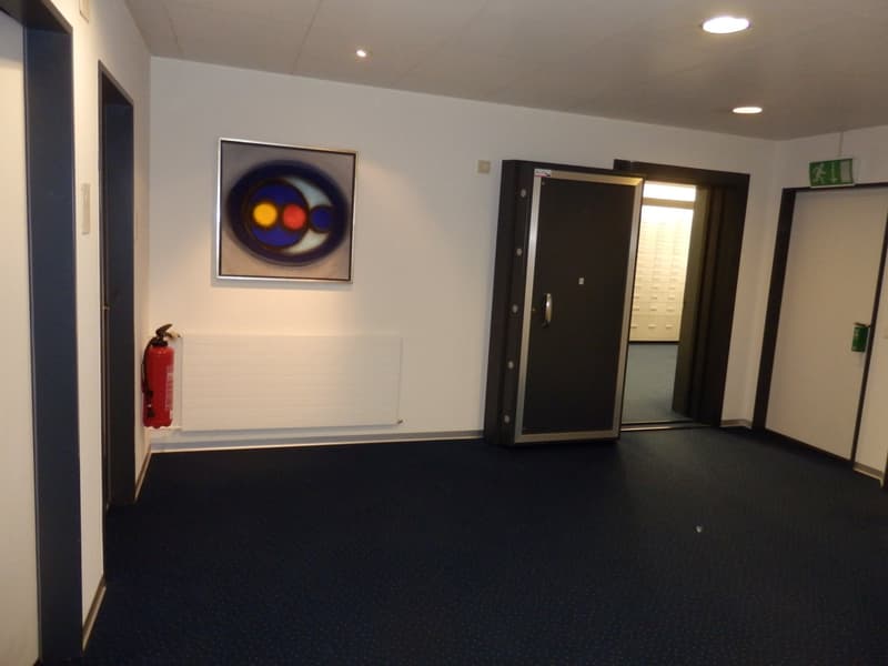 Espaces commerciaux et de bureau intéressants ! (4)