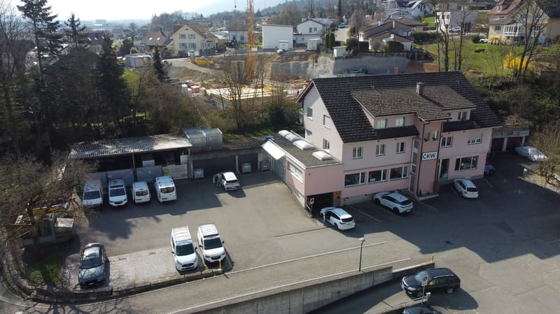 Grundstück mit grossem Entwicklungspotenzial! (1)