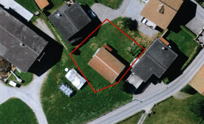 Building land (2)