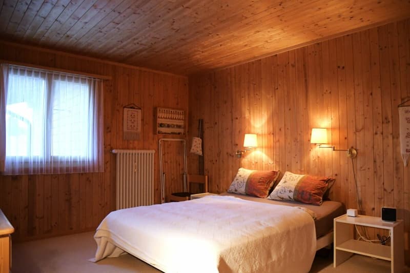 2.5-Zimmer-Dachwohnung ZWEITWOHNSITZ (2)