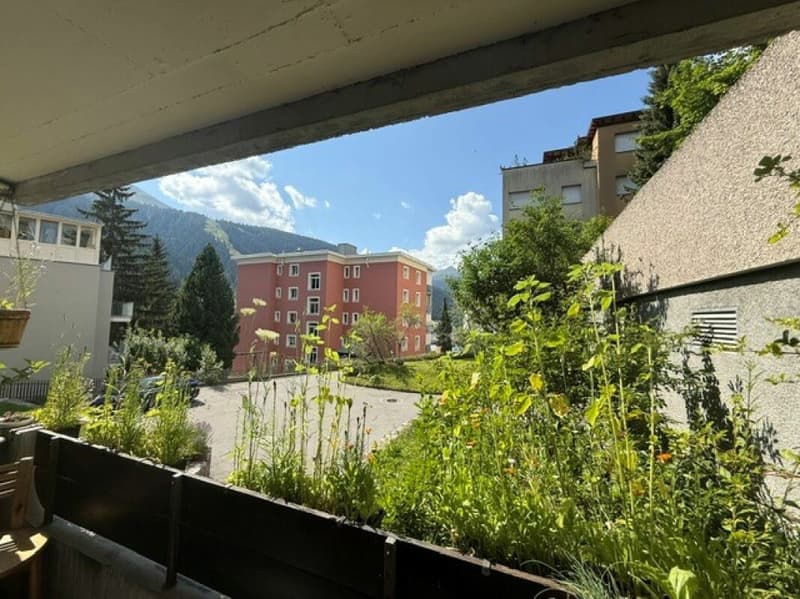 Ampio appartamento 4 1/2 per famiglia di Davos - Ufficio opzionale (3)
