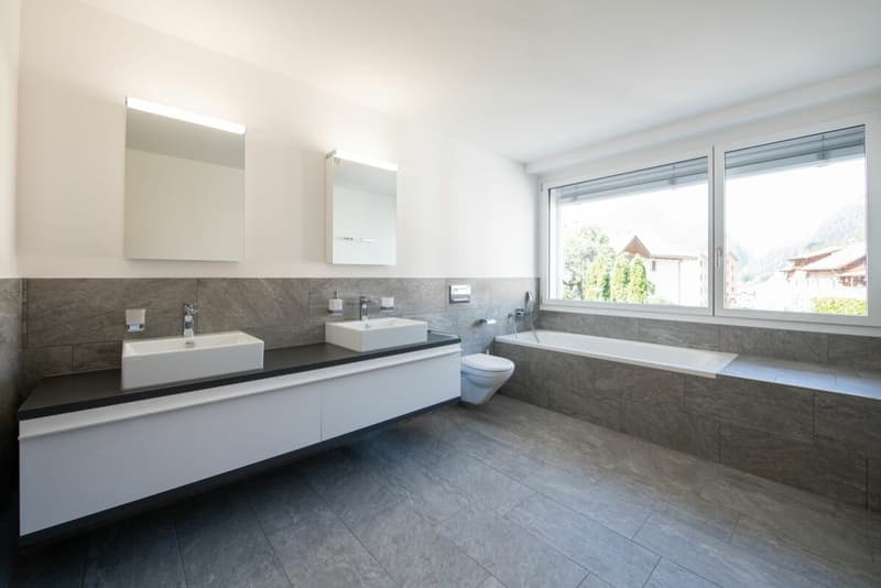 Moderne 4.5 Zimmerwohnung Nr. 4 in einem wunderschönen historischen Haus (7)