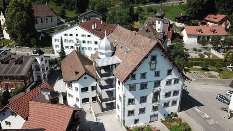 Moderne 4.5 Zimmerwohnung Nr. 4 in einem wunderschönen historischen Haus (2)