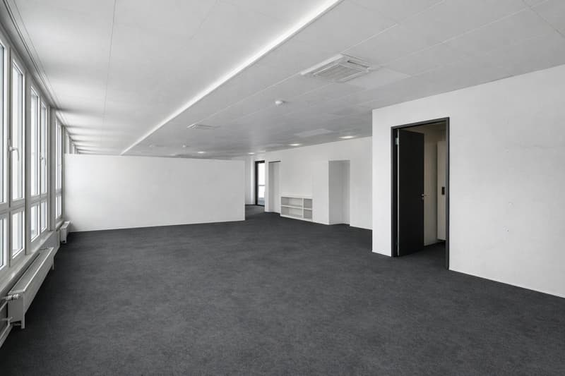 Blegistrasse 7, Baar - Emouvons-nous, décollons et nous sentons bien - cet espace de bureau climatisé s'adapte de manière flexible à vos idées. (6)