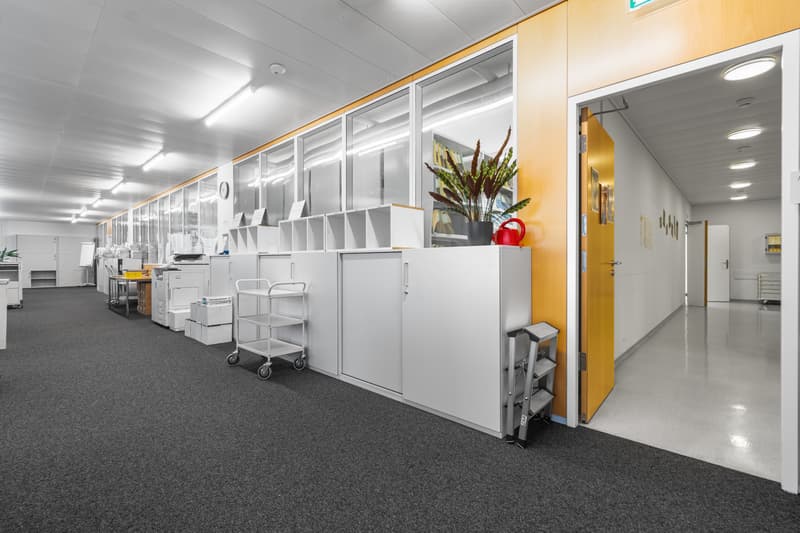 Verbindung Gewerbe-Büro