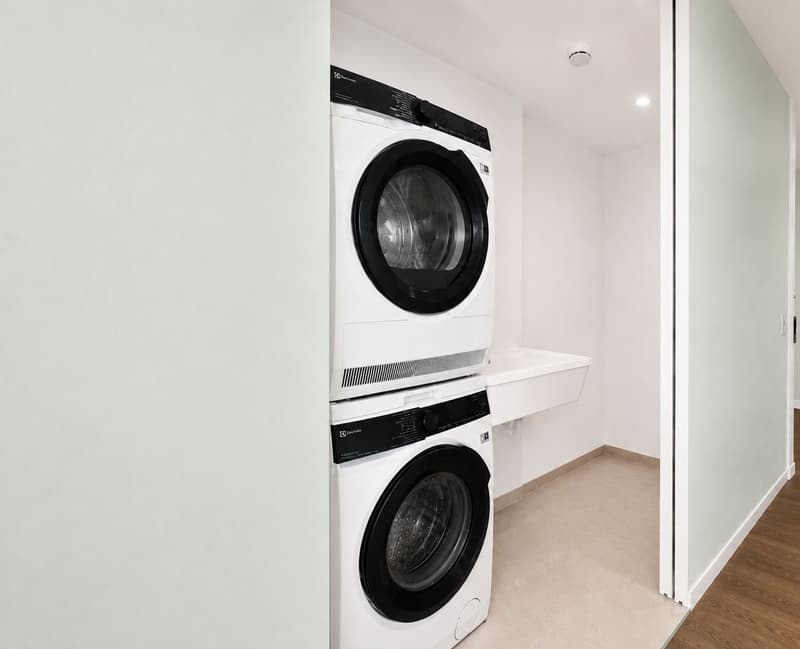 Exclusive living above the rooftops of Dübendorf – 5.5-room apartment on the 22nd floor (North) | Three Point (10)