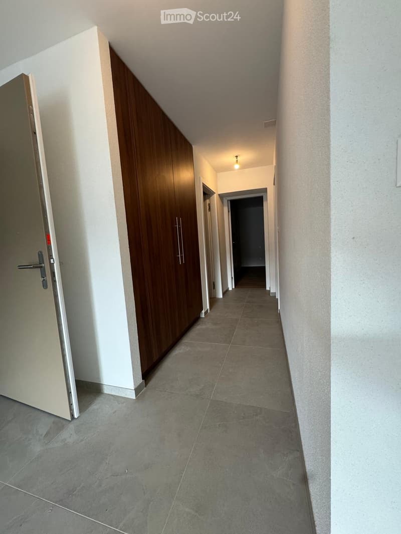 Appartement der gehobenen Klasse im 1. Stock mit Balkon (3.5 Zimmer) (10)