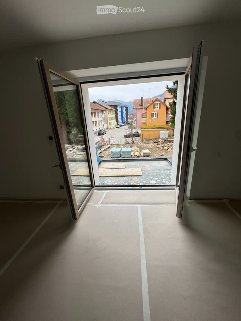 Appartamento di alta qualità al 1° piano con balcone (3.5 locali) (7)