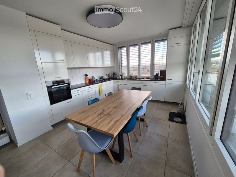 Beautiful 3.5 rooms on the 8th floor, Marly - Including bus subscription! (2)