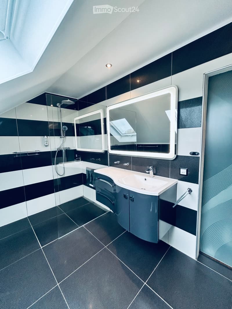Ampio appartamento di 4,5 locali, 160 m² a Cousset (4)
