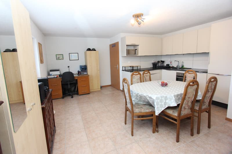 Beautiful 2.5-room apartment in Le Locle (2)