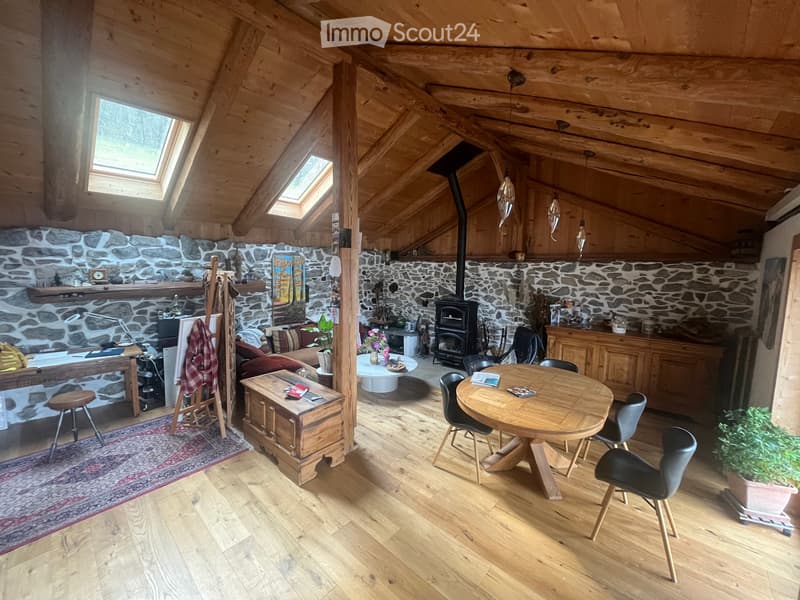 Maison de deux logements, entièrement rénovées (3)