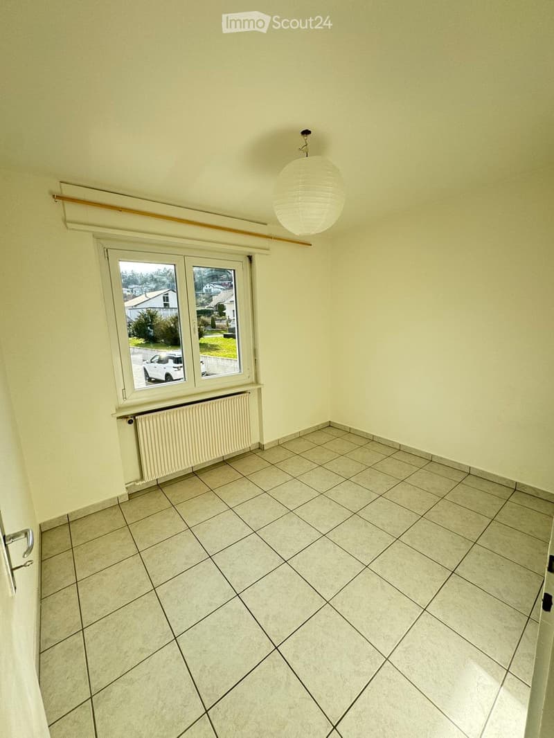 4.5 rooms bright, Fr. 1'090.- Charges included (3)