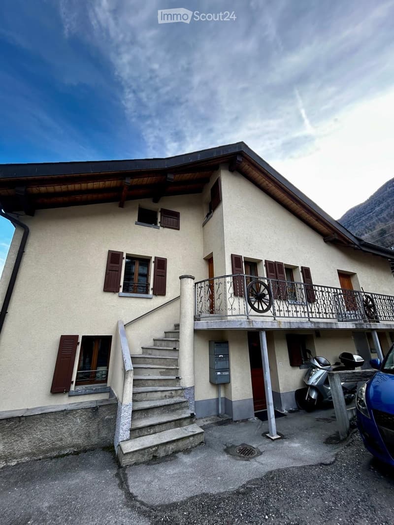 Apartment 3,5 (5)