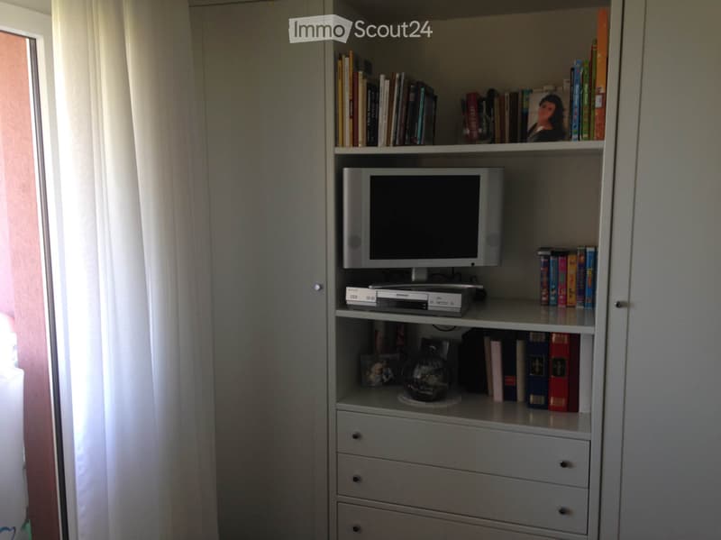 Furnished room for rent (2)