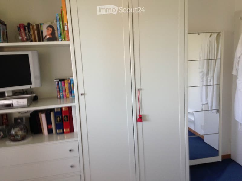 Furnished room for rent (3)