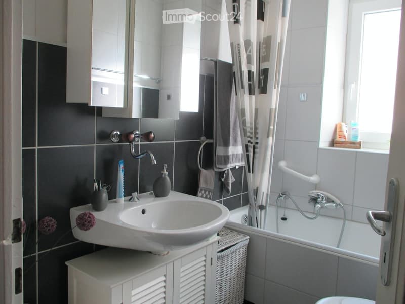 Duplex 6,5 locali in affitto a Ponts-de-Martel (2)