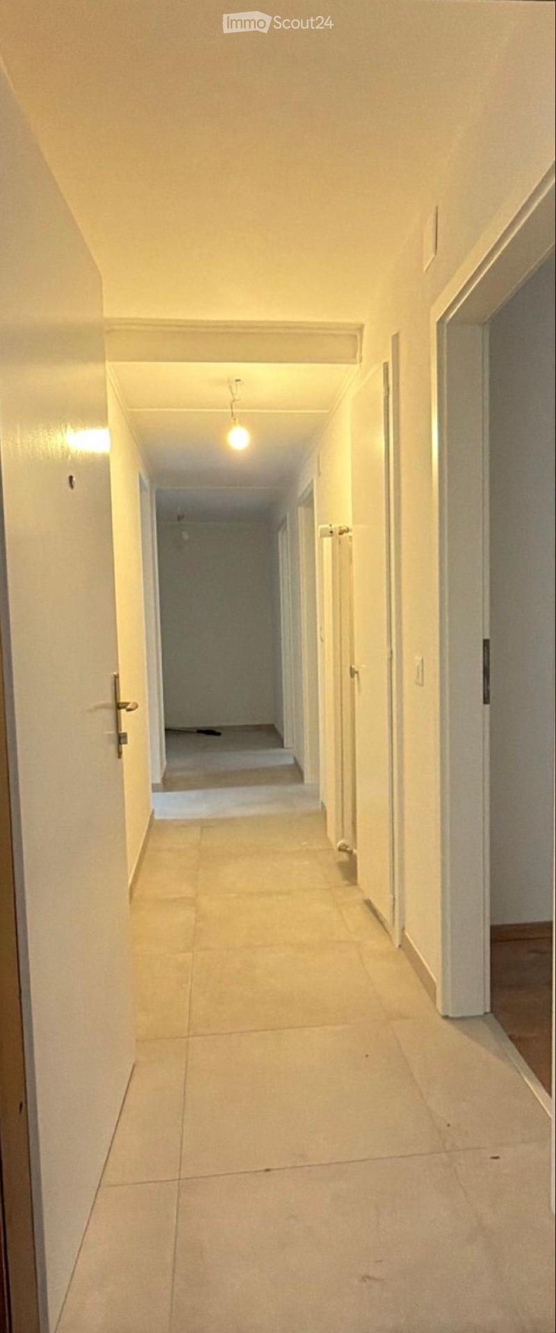 For rent 3 rooms in Clarens (5)