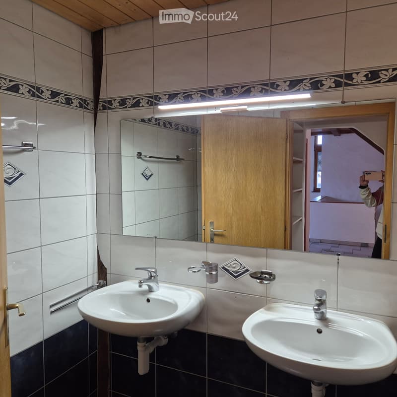 Joli appartement au coeur du Village (5)