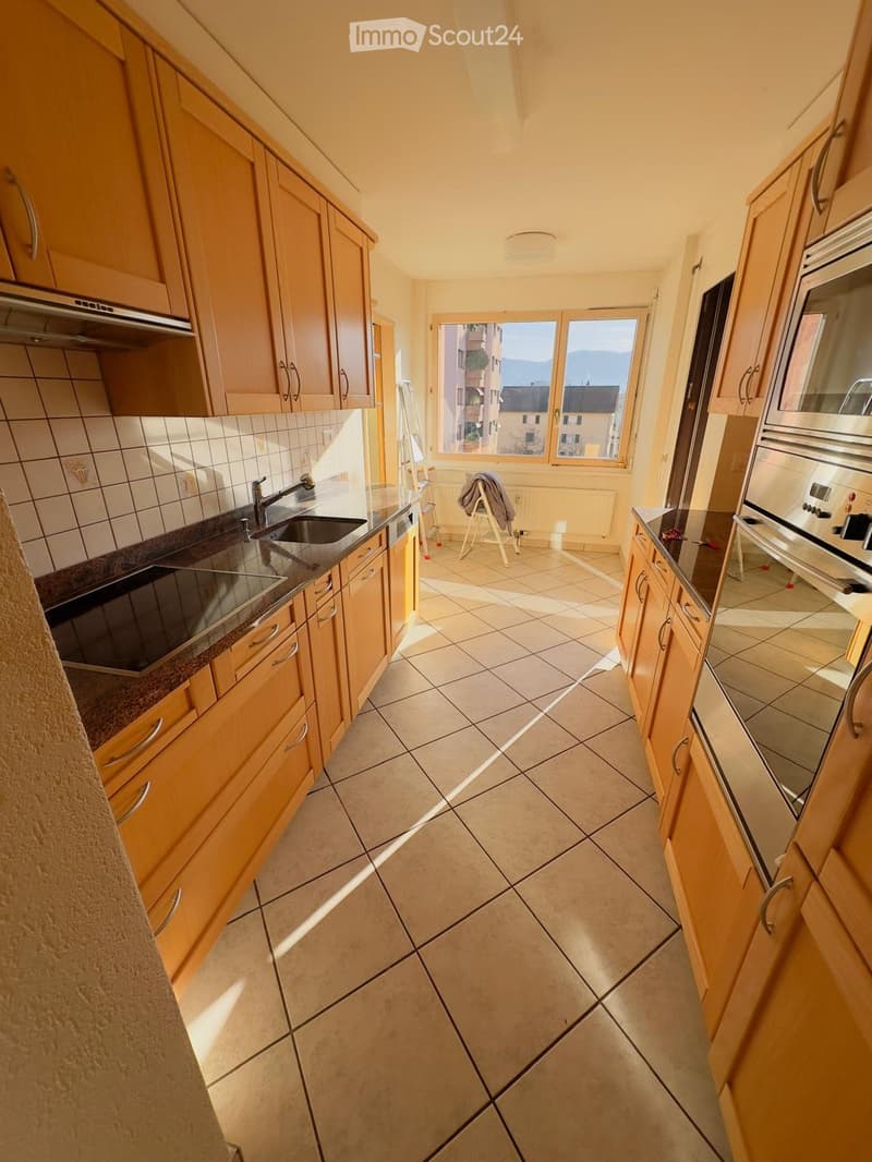 Spacious 3.5-room apartment at La Résidence Les Lilas (2)