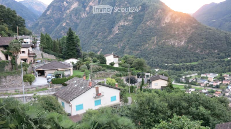 CASA DA RISTRUTTURARE CON GIARDINO E VISTA FERIENTRAUM (5)