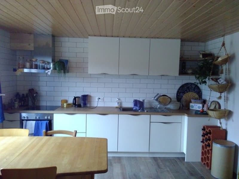 Appartamento di 4,5 locali in una casa familiare (3)