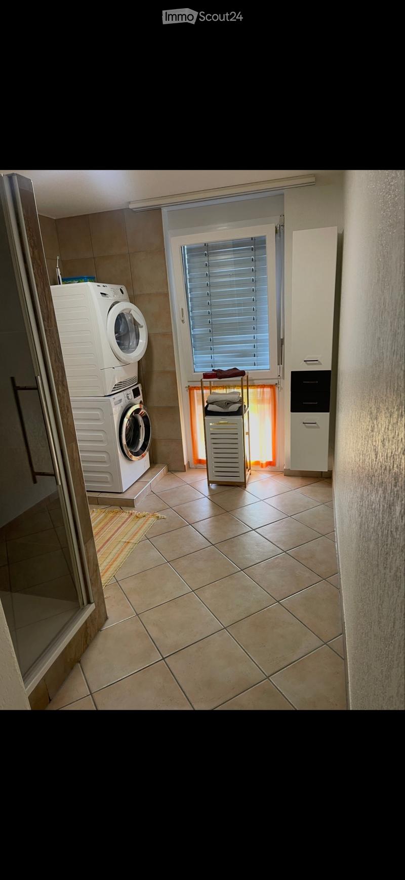 Apparemment de 4,5 pièces Rez-de-chaussée (8)