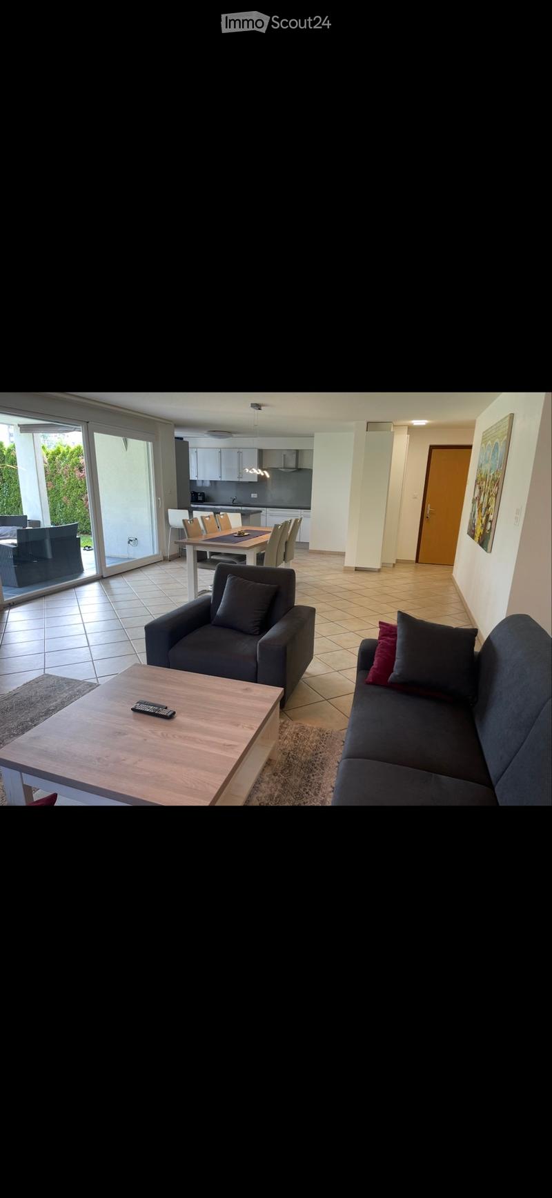Apparemment de 4,5 pièces Rez-de-chaussée (3)