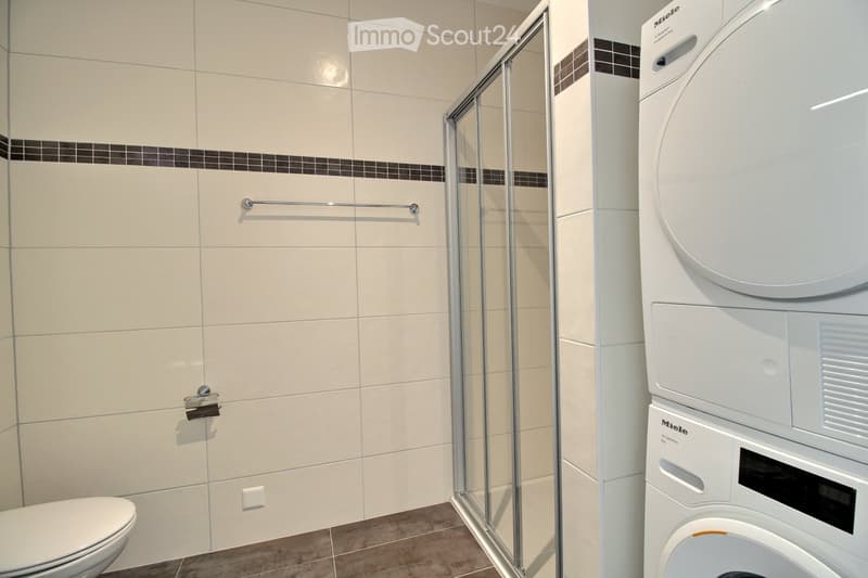 2 TENANTS OFFERED - SUPERB 3.5 ROOMS MODERN 81m2 (3)