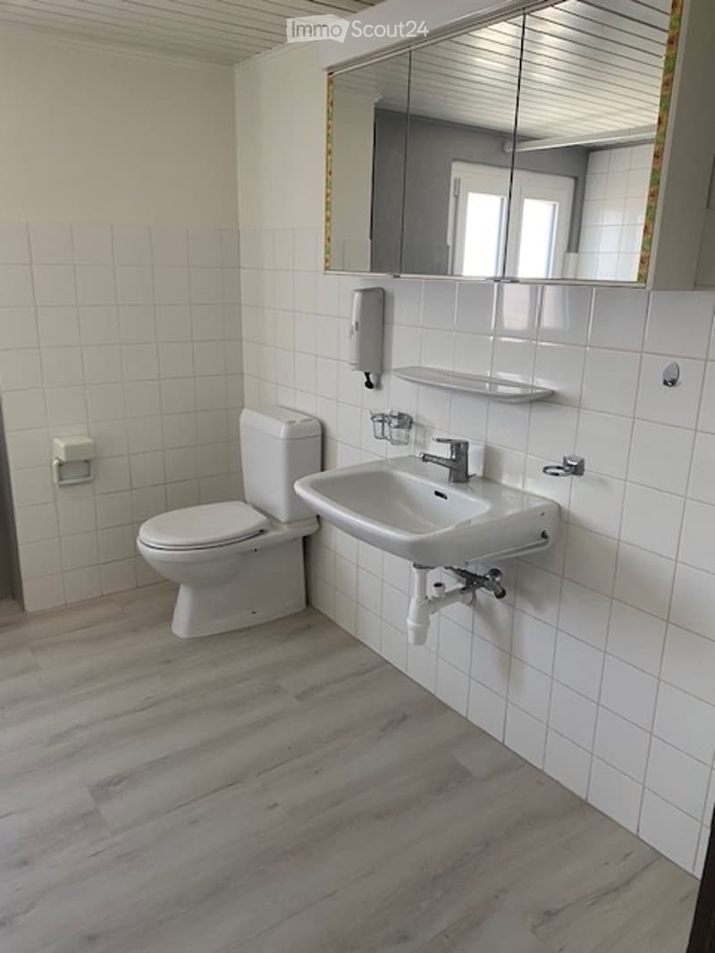 Apartment 4.5 close to all amenities (5)