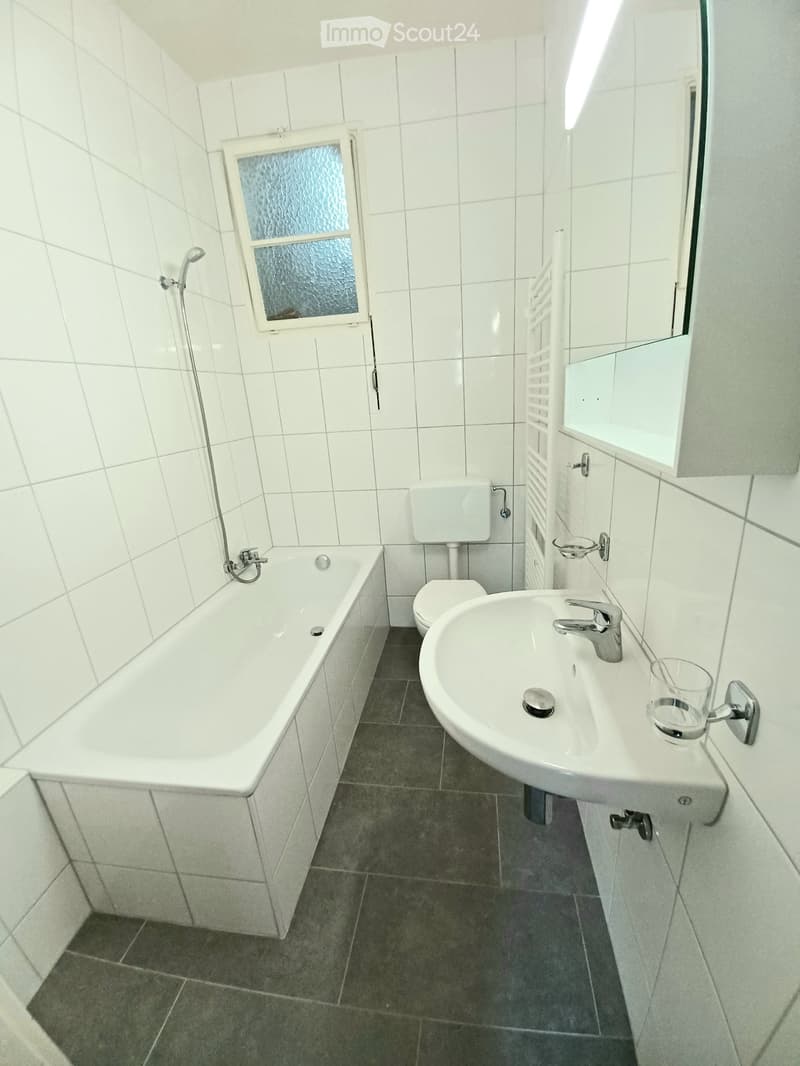 Bright 3.5-room apartment on the ground floor in Couvet (5)