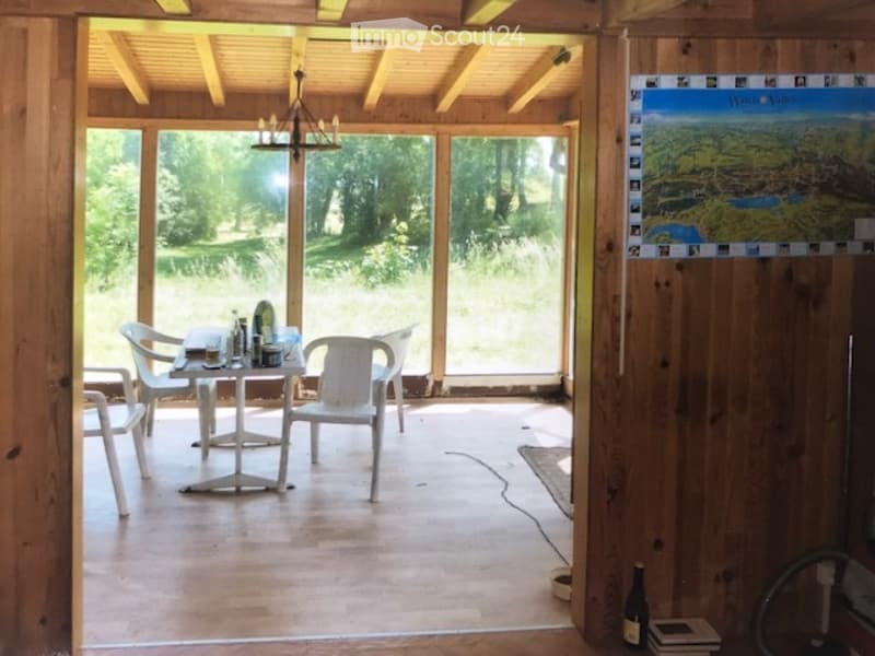 Isolated chalet in nature (3)
