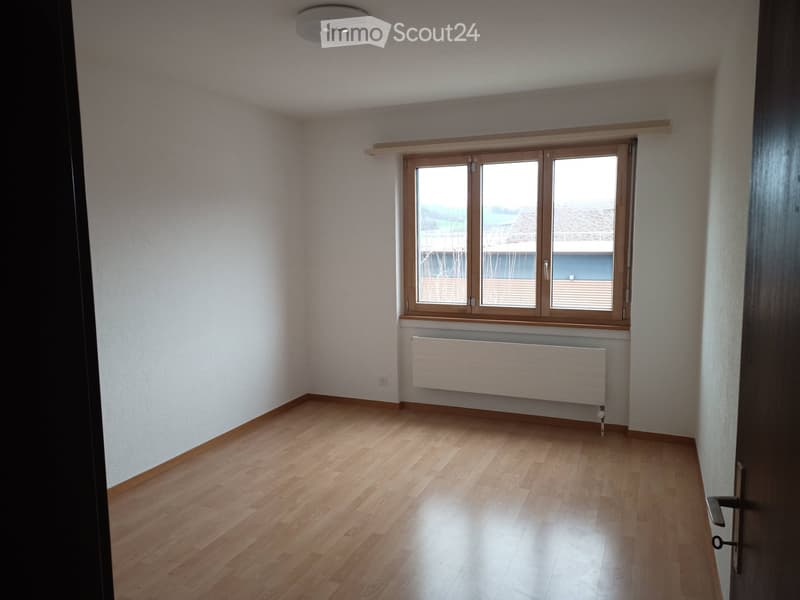 Appartement 4,5 Bassecourt libre de suite (3)