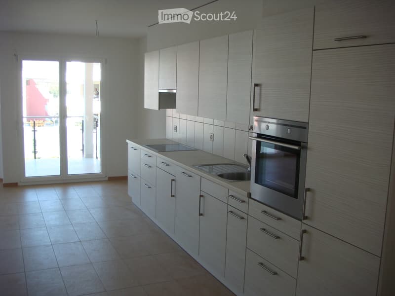 APARTMENT 4.5 rooms of 100m2 FOR SALE in Aigle, Rapille 11 (2)