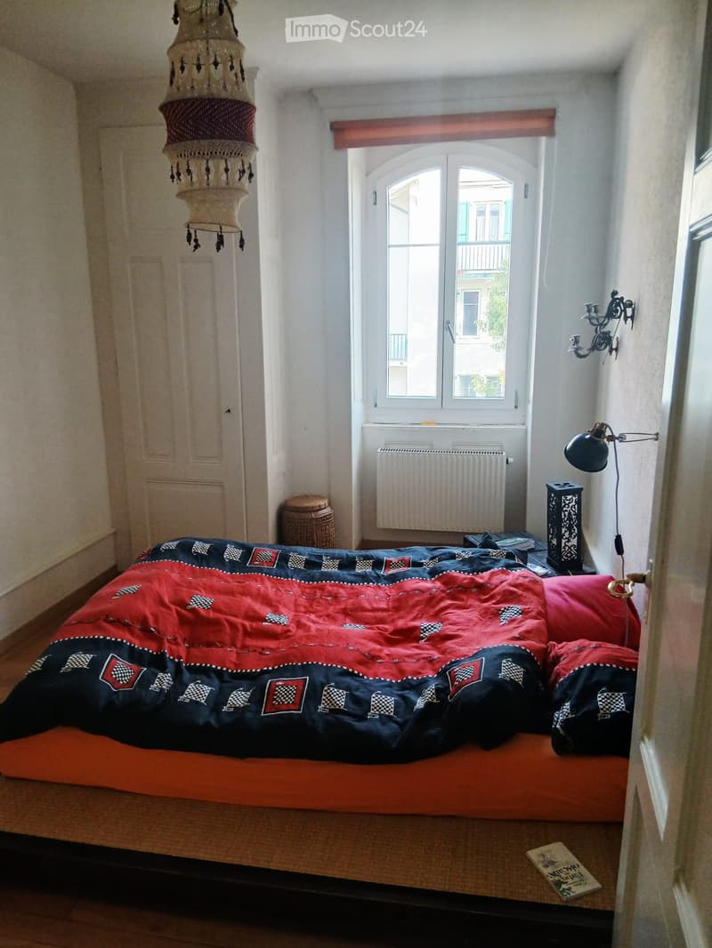 Zu Unterzahlung 4 Zimmer in Neuchâtel von Juni bis September (4)