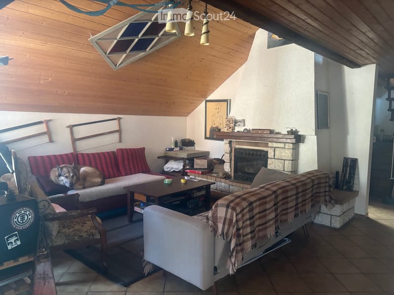 Dringend! Zimmer in Wohngemeinschaft zu vermieten in St-Blaise (3)
