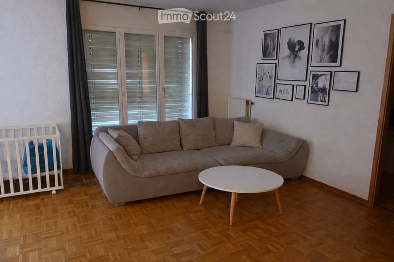 Large furnished room for rent in shared apartment close to EPFL (2)
