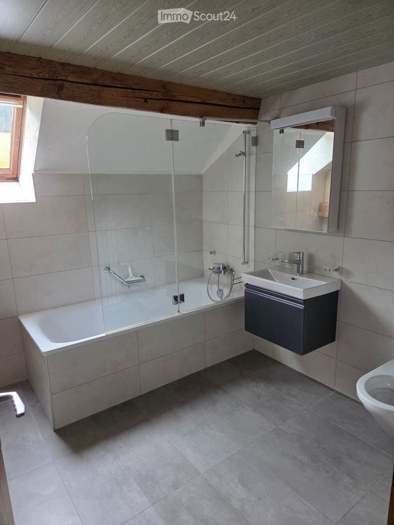 Wohnung mit 3.5 Zimmern, St-Sulpice (5)
