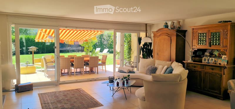 Furnished 240 m² family home 10 minutes from Geneva / Nyon (2)