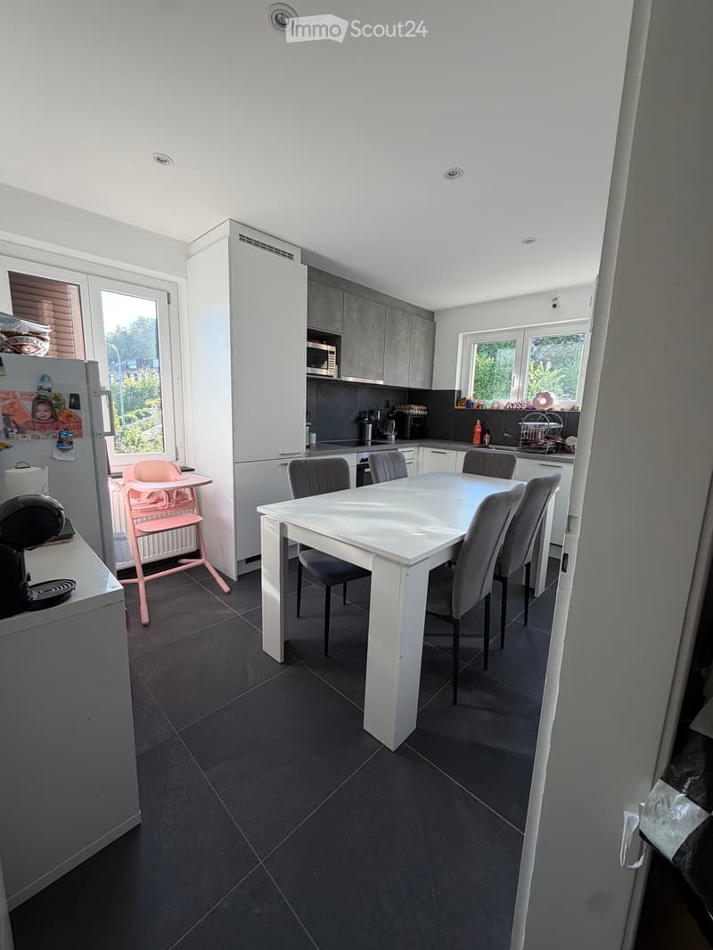 Takeover of lease for 4-room apartment in La Coudre (3)