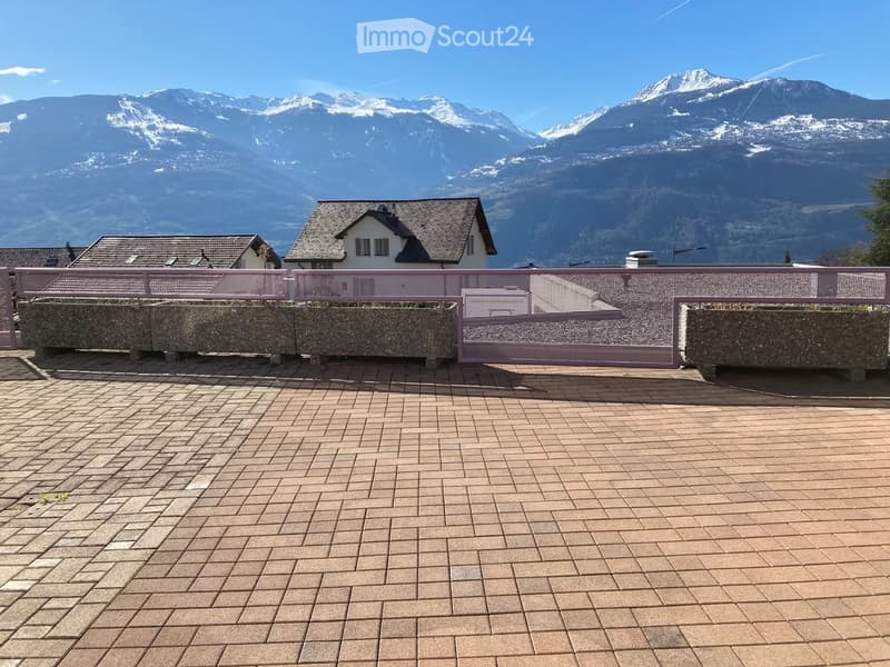 Appartement 3½ - 90 m2, lumineux (2)