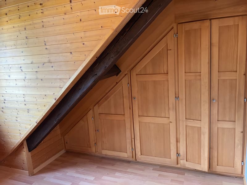 Chambre dans un appartement partagé au centre de Zizers (2)