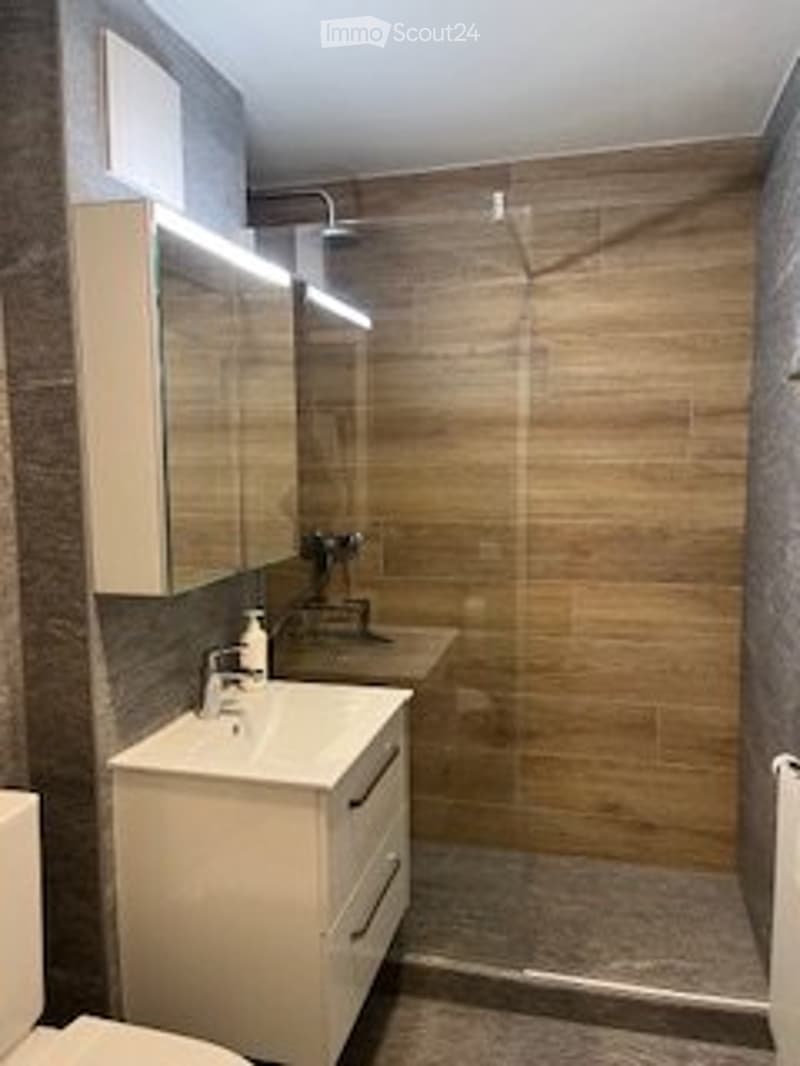 Schönes möbliertes Apartment in den Bergen (3)
