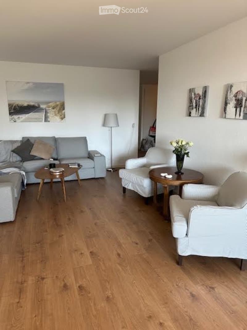 Lutry: arredato con balcone, garage, tutte le spese incluse (1)