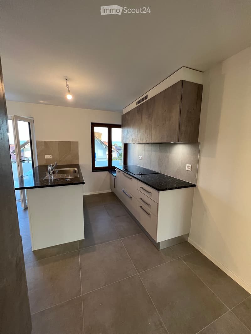 Magnificent 5.5-room duplex renovated in Bottens (2)