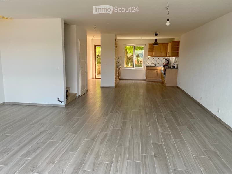 Beautiful semi-detached house with open view (2)