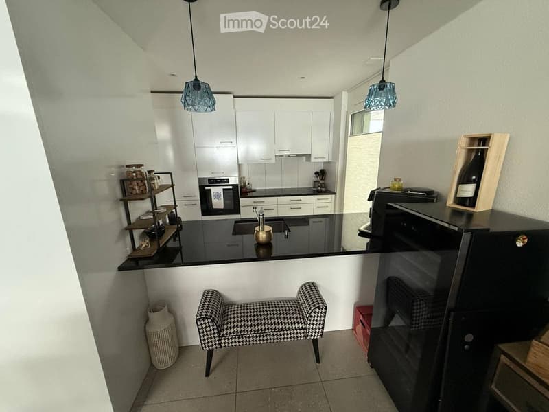 Wohnung 3.5 + eine kostenlose Miete (2)